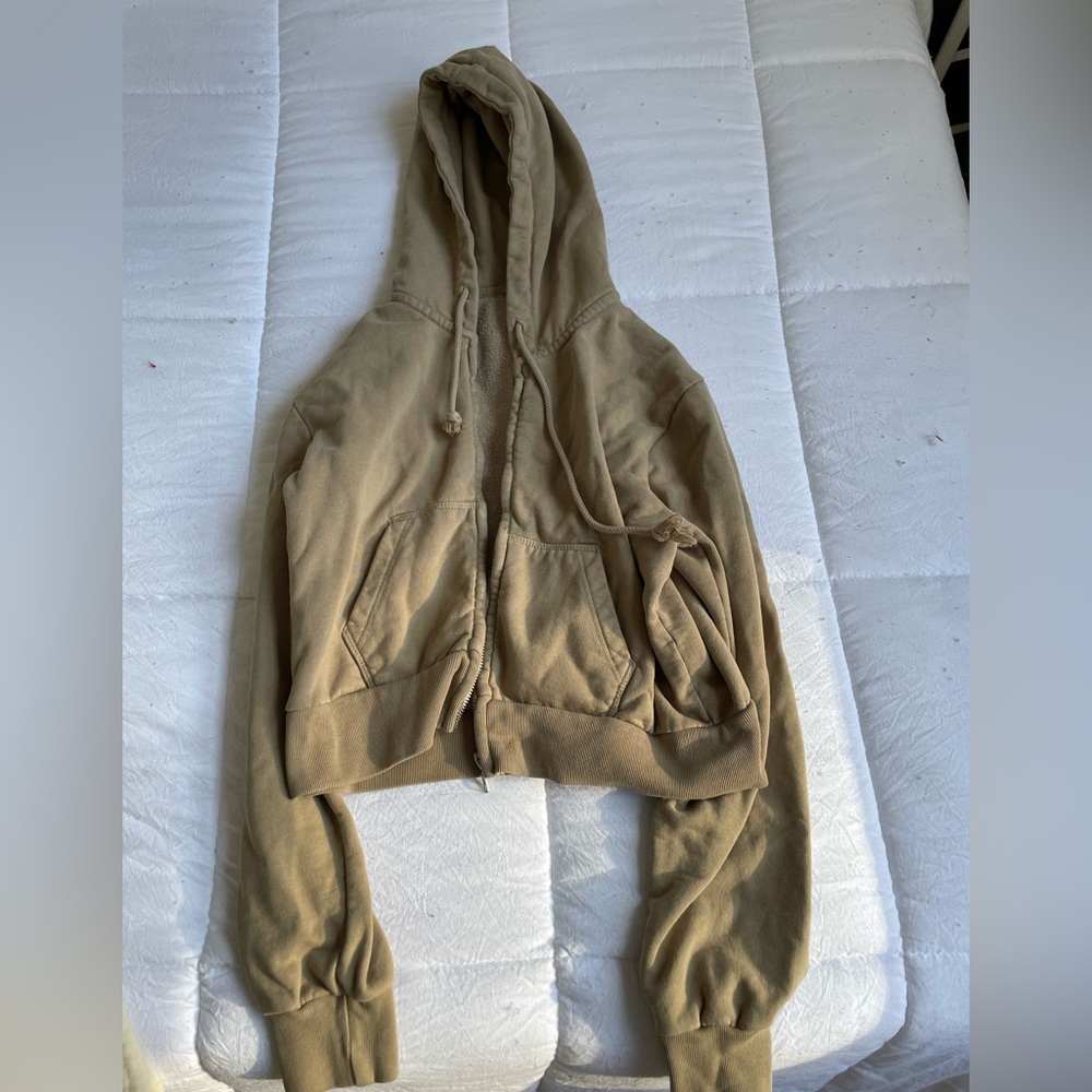 Brandy Melville cropped hoodie
